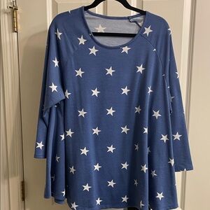 Women's Blue with white Stars Print 3/4-Sleeve Swing Top
